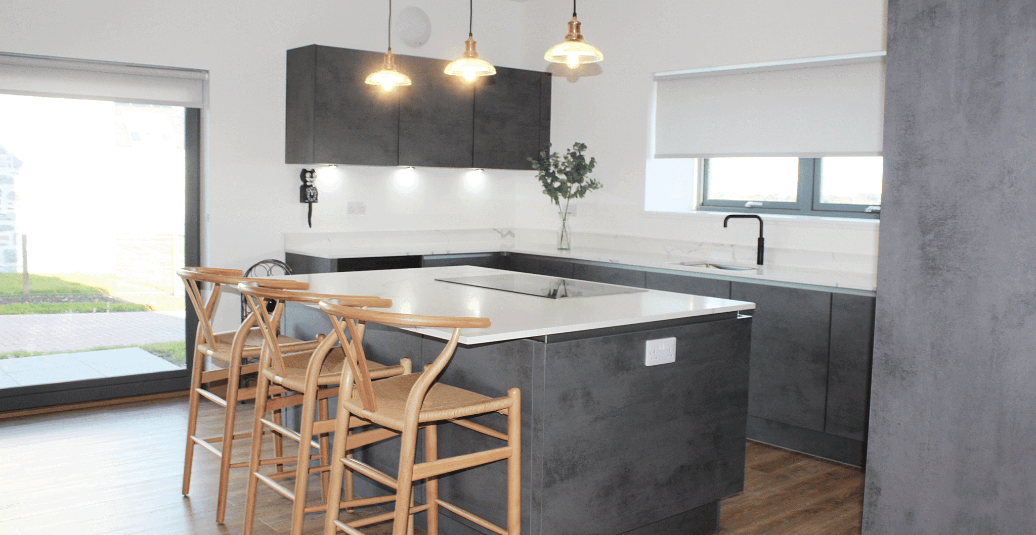 Modern & Spacious Kitchen